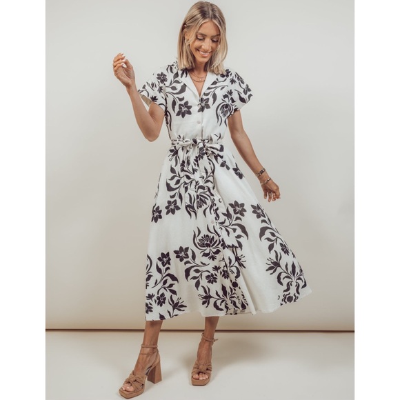 Miou Muse, Tiger Lily Floral Print Button-Down Linen Blend Midi Dress - Picture 8 of 16
